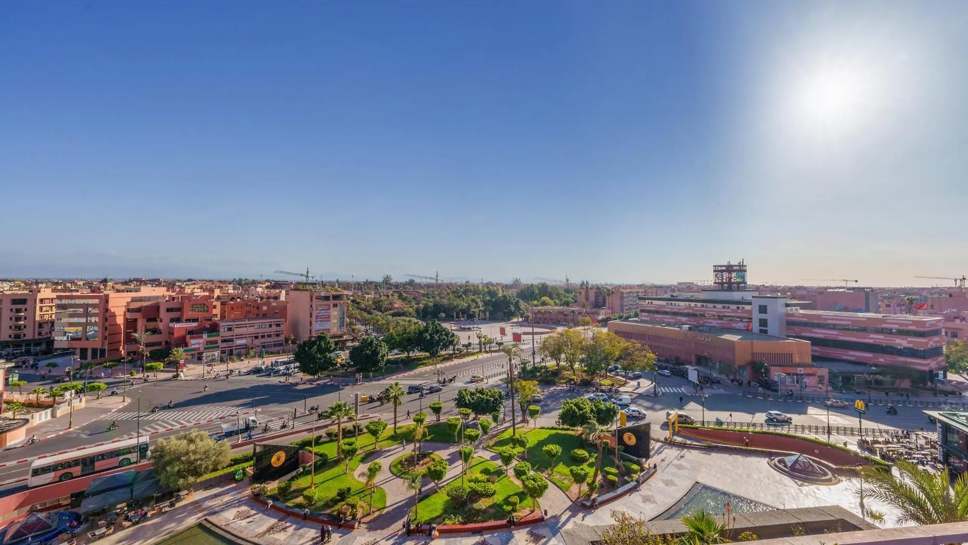 Appartement Chic Gueliz Plaza Avec Vue Marrakesh